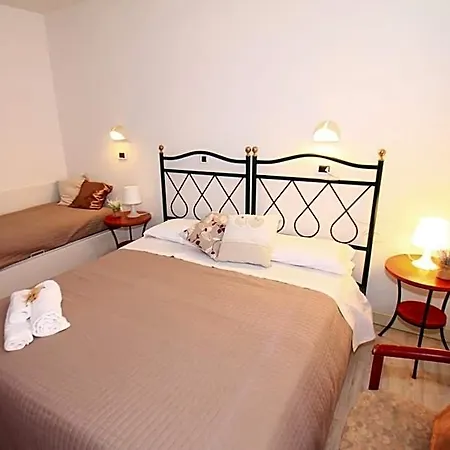 Luna Hotel 3*