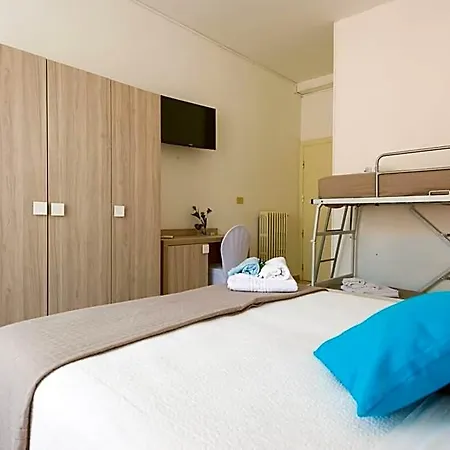 Hotel Luna 3*