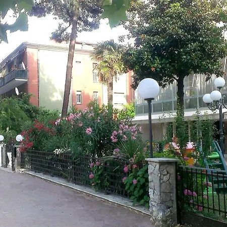 Luna 3* Cervia